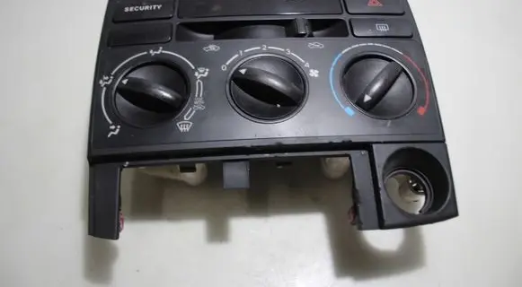Toyota Corolla Verso E121 Interior fan control switch 