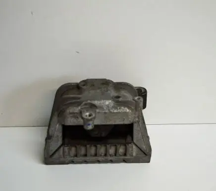 Volkswagen Golf VI Engine mount bracket 1K0199262CG
