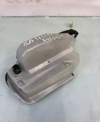 Tesla Model Y Rear door lock 1500675-00-B