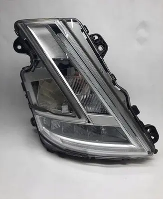 Porsche Cayenne (9PA) Headlight/headlamp 24056510VolvoFH5