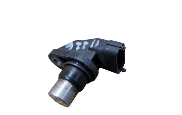 Volvo XC90 Camshaft position sensor 8631533 0232 103033