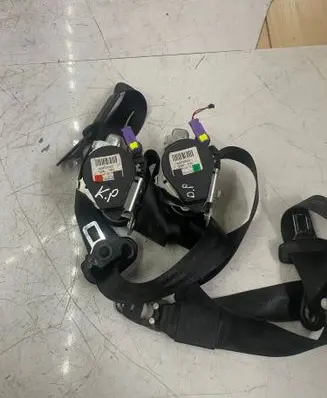 Audi Q7 4L Front seatbelt 606728300 606728200