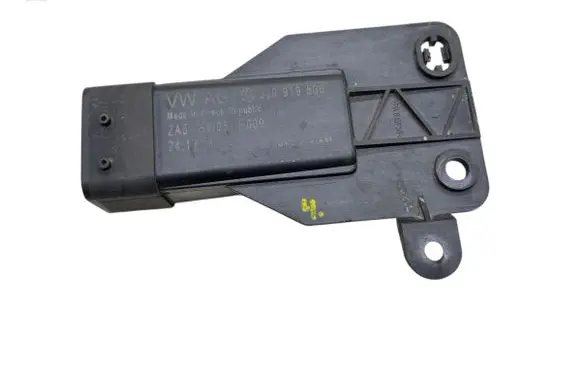 Volkswagen Polo V 6R Coolant fan relay 5J0919506