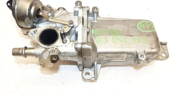 Renault Master III EGR valve cooler 147355238R