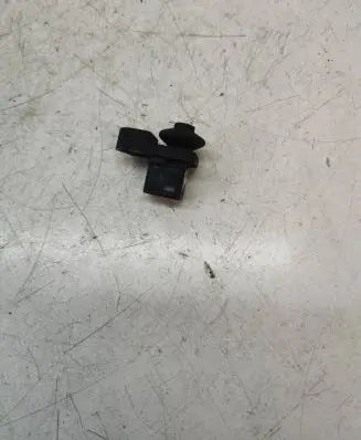 Nissan Qashqai Rear door sensor 