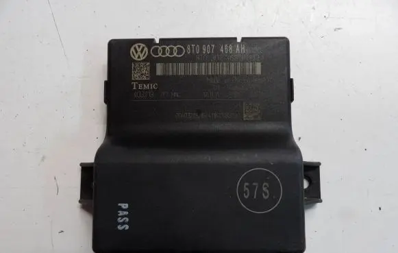 Audi A4 S4 B8 8K Gateway control module 8T0907468AH 403213 403213C15741B