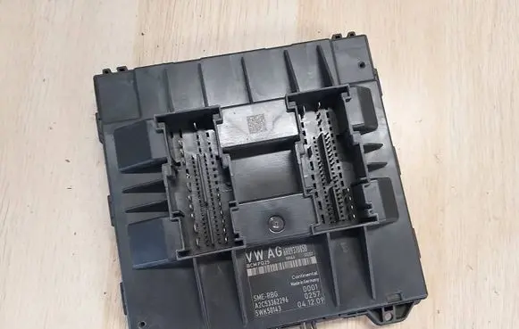 Volkswagen Polo V 6R Comfort/convenience module 6R0937085B