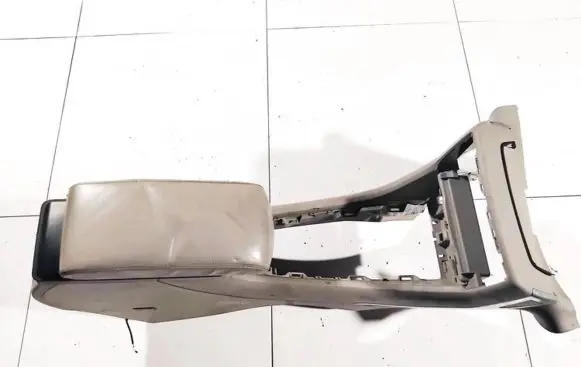 Citroen C5 Armrest 99604435401