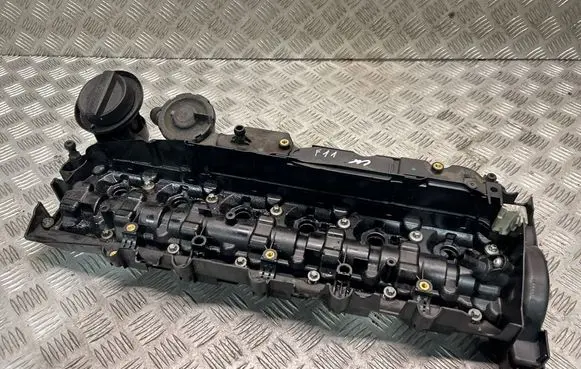 BMW 5 F10 F11 Rocker cam cover 7823181