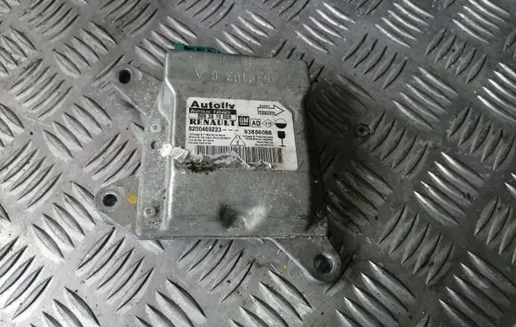 Renault Trafic II (X83) Airbag control unit/module 8200469223 93856088