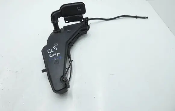 Audi Q5 SQ5 Windshield washer fluid reservoir/tank 8R0955453B
