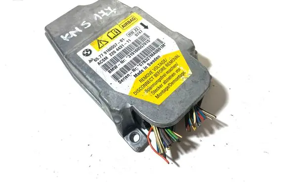 BMW 5 E60 E61 Airbag control unit/module 9160557 220443111
