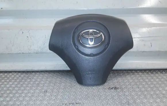 Toyota Corolla Verso E121 Steering wheel airbag 8420503