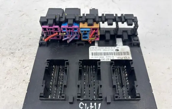 Audi TT TTS Mk2 Comfort/convenience module 8P0907063B 5DK00965425 S0539H104
