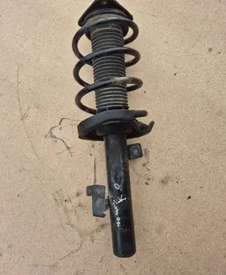 Ford Focus Front shock absorber with coil spring 4M5118K001rBC E5604704 01150702