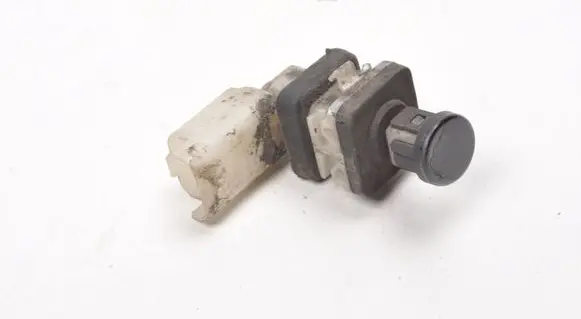 Peugeot 508 Tailgate/boot open switch button 