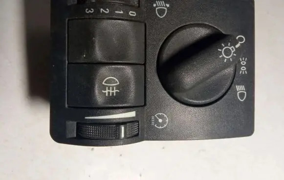 Opel Zafira A Headlight level height control switch 09133250