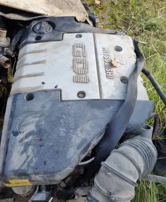 Mitsubishi Carisma Engine