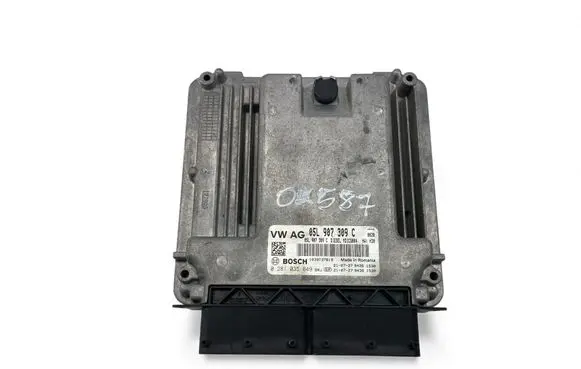 Skoda Octavia Mk3 (5E) Engine control unit/module ECU 05L907309C 0281035649