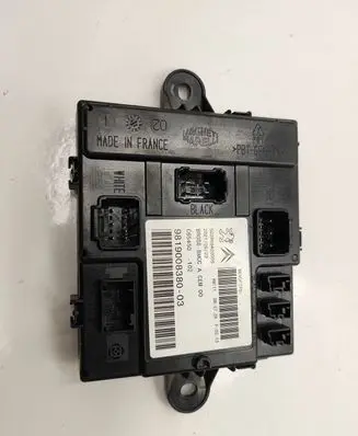 Peugeot 508 II Tailgate/trunk control unit/module 9819008380 C65450 503959420005