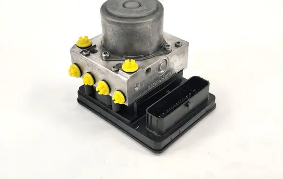 Fiat 500X ABS Pump 52062978 A005H735 A005H760