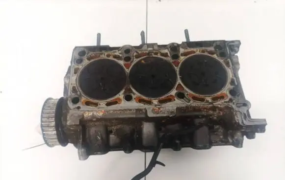 Audi A6 S6 C6 4F Engine head 