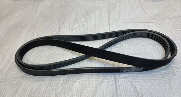 Opel Zafira C Alternator belt 55577914