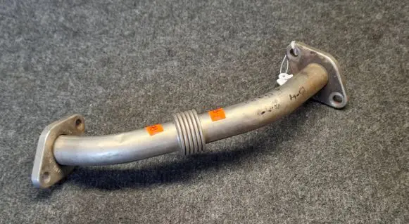 Audi 80 90 S2 B4 EGR valve line/pipe/hose 028131521D