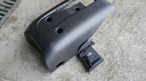 Volvo S60 Steering wheel column trim 163KM