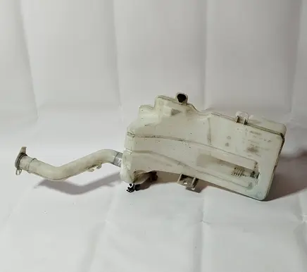 Mitsubishi Colt Windshield washer fluid reservoir/tank MN105384