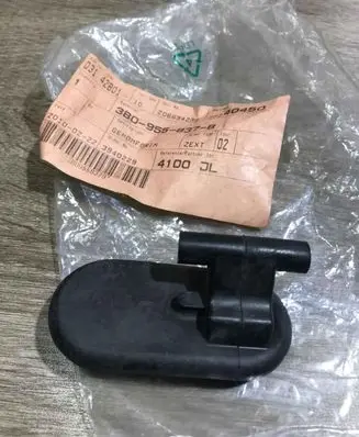 Volkswagen PASSAT B5 Windshield washer fluid hose 3B0955837B