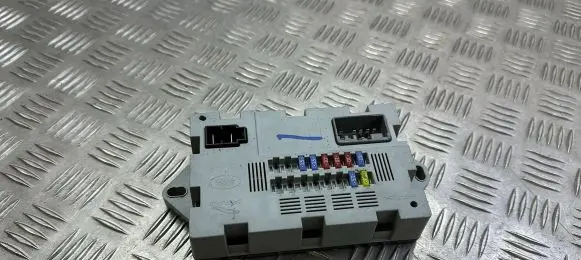 Land Rover Discovery Sport Fuse module CPLA14Q073AA 73707520