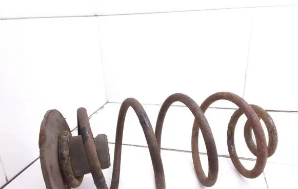 Opel Astra H Rear coil spring