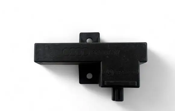Audi A4 S4 B8 8K Keyless system antenna 8K0907247
