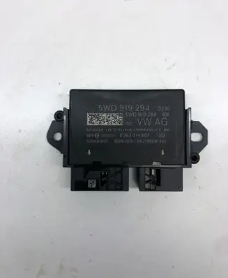 Volkswagen Golf VIII Parking PDC control unit/module 5WD919294 0263014607