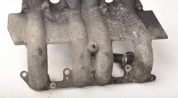Volkswagen Golf II Intake manifold 063129713