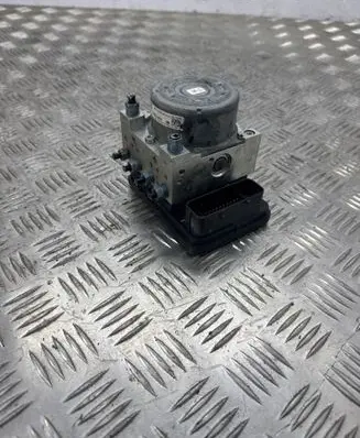 BMW 3 F30 F35 F31 ABS Pump 6861376 6858953 28515127153
