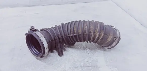 Renault Trafic II (X83) Intercooler hose/pipe