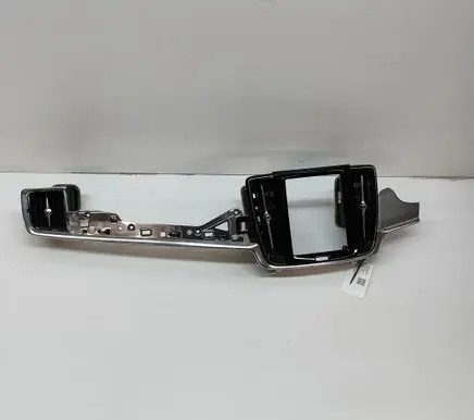 Dashboard glove box trim