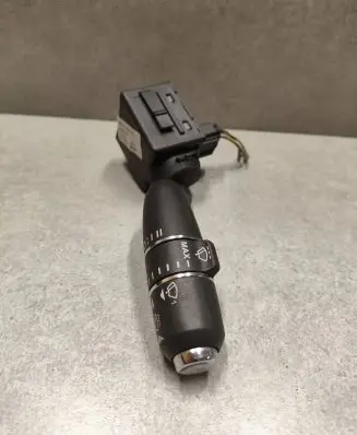 Jaguar XF X250 Wiper control stalk 8W8317A553 G66282007 132131A