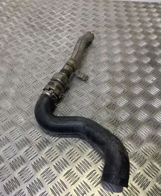 Land Rover Discovery 5 Intercooler hose/pipe FPLA9G738CD 1817