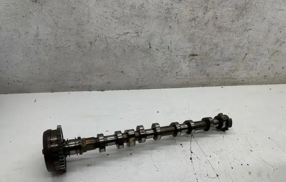 BMW 7 F01 F02 F03 F04 Camshaft 136105