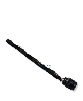 Volkswagen Golf V Fuel injector wires 038971803