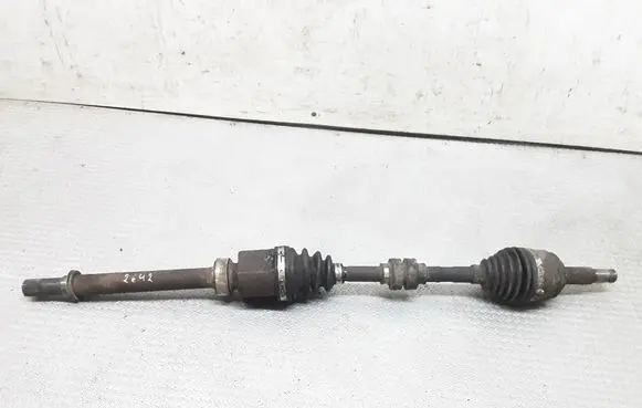 Nissan Prairie Front driveshaft