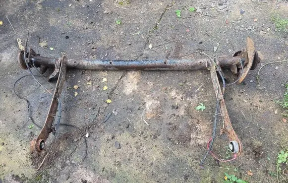 Audi A6 S6 C4 4A Rear axle beam 
