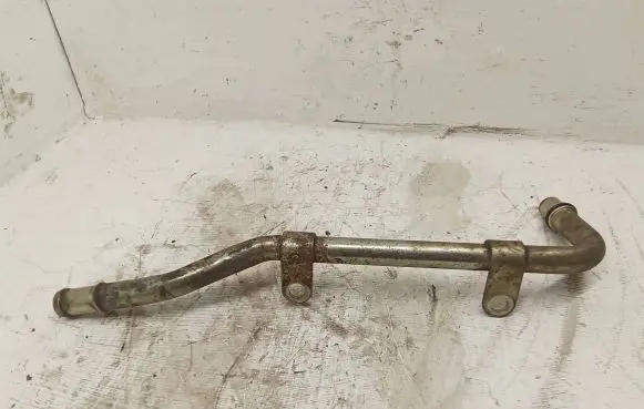 Toyota Avensis T250 Engine coolant pipe/hose