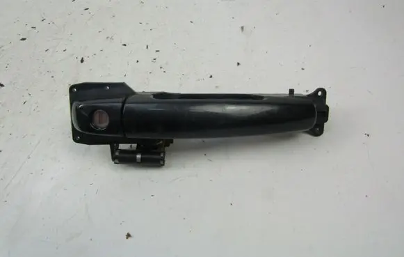 Suzuki Swift I Front door exterior handle 