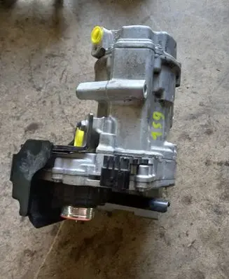 Nissan Juke II F16 Air conditioning (A/C) compressor (pump) 926003211R 10100829