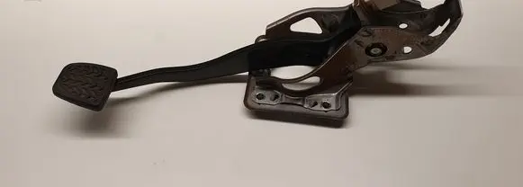 Toyota Corolla Verso AR10 Brake pedal 3132152010