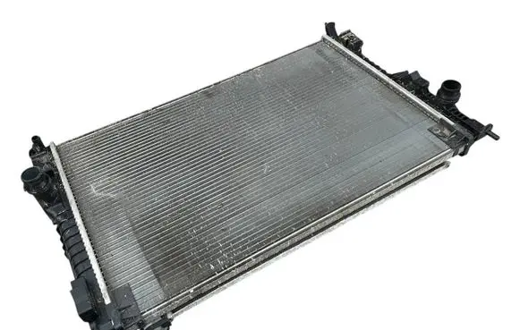 Citroen C4 II Picasso Coolant radiator 9809141780 RM2073 M155196